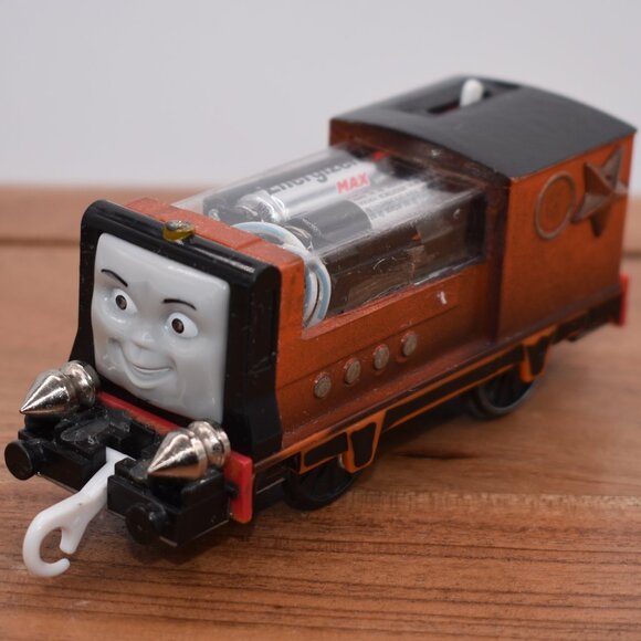2009 Thomas & Friends #5 Rusty Orange Motorized Trackmaster Train Tested Works - Picture 1 of 5
